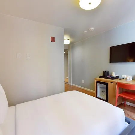 Hotel 32 32 New York Exterior photo